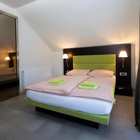 Apartments Trio Kranjska Gora Room photo